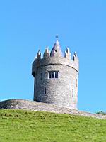 Irlande - Co Clare - Doolin - Doonagore Tower Castle (2)